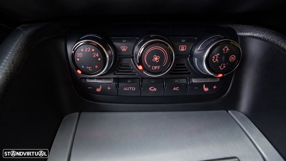 Audi TT Coupé 2.0 TDI quattro S-line - 19