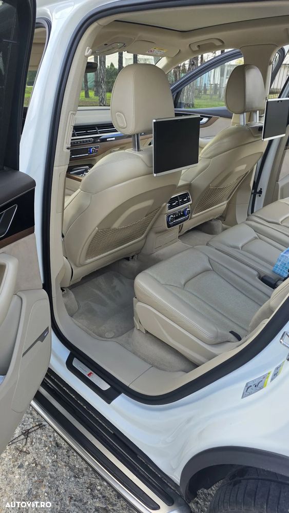 Audi Q7 - 18
