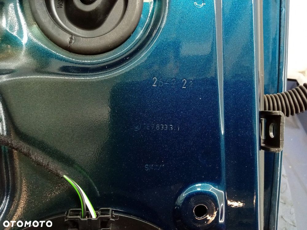 OCTAVIA IV KOMBI DRZWI TYŁ LEWE TYLNE LW5Q - 9