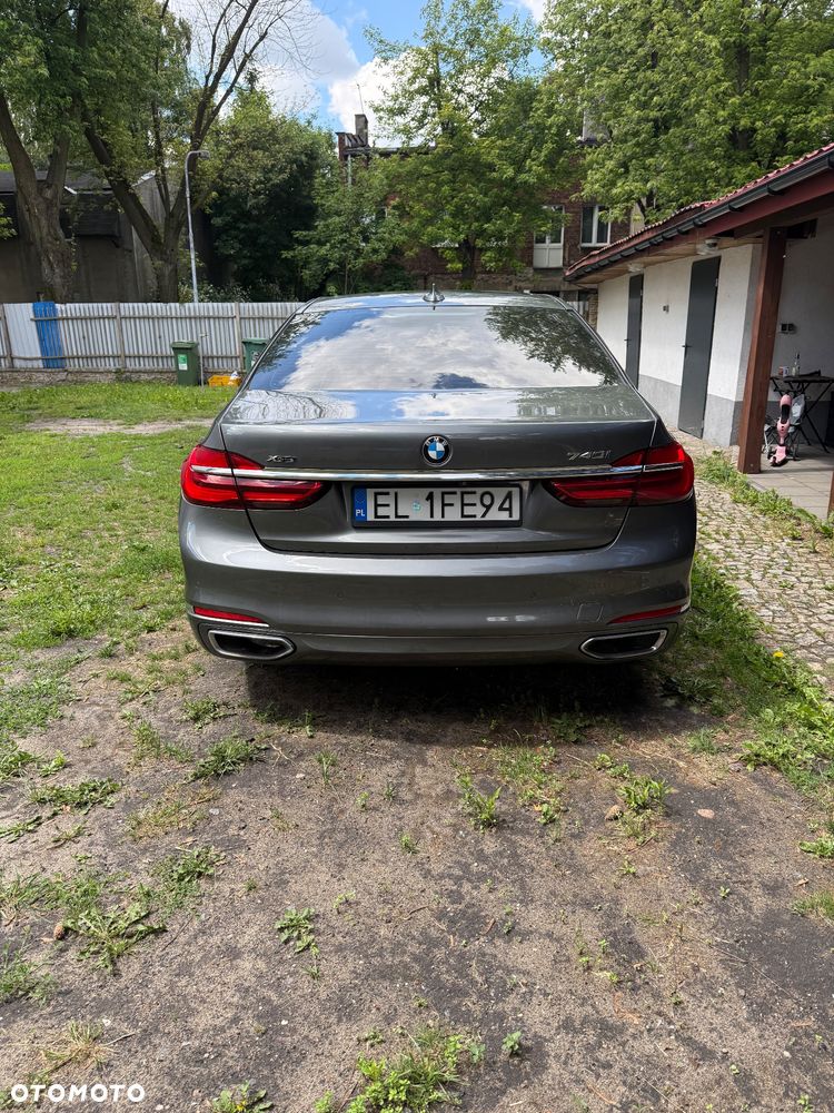 BMW Seria 7 740Li xDrive - 6