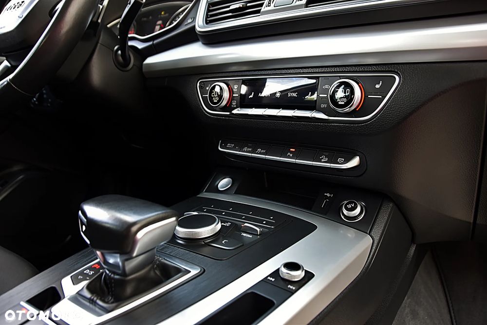 Audi Q5 2.0 TDI Quattro S tronic - 28