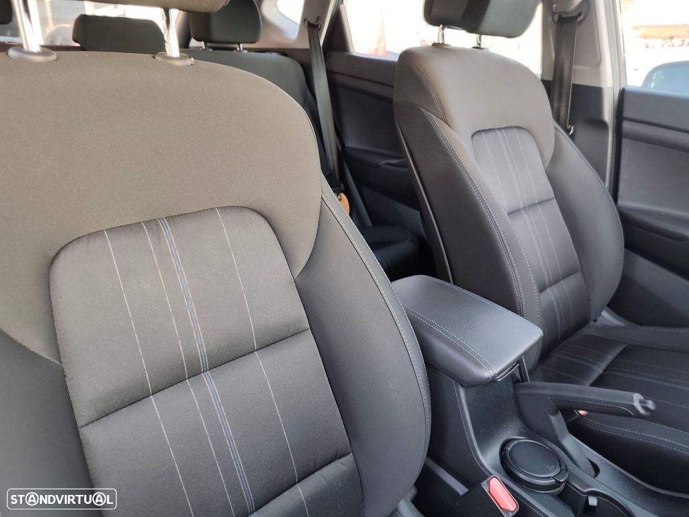 Hyundai Tucson 1.7 CRDi Creative - 31
