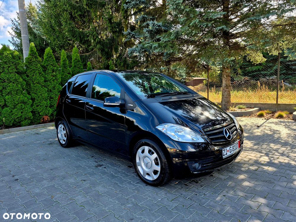 Mercedes-Benz A-Class 2011 photo 3