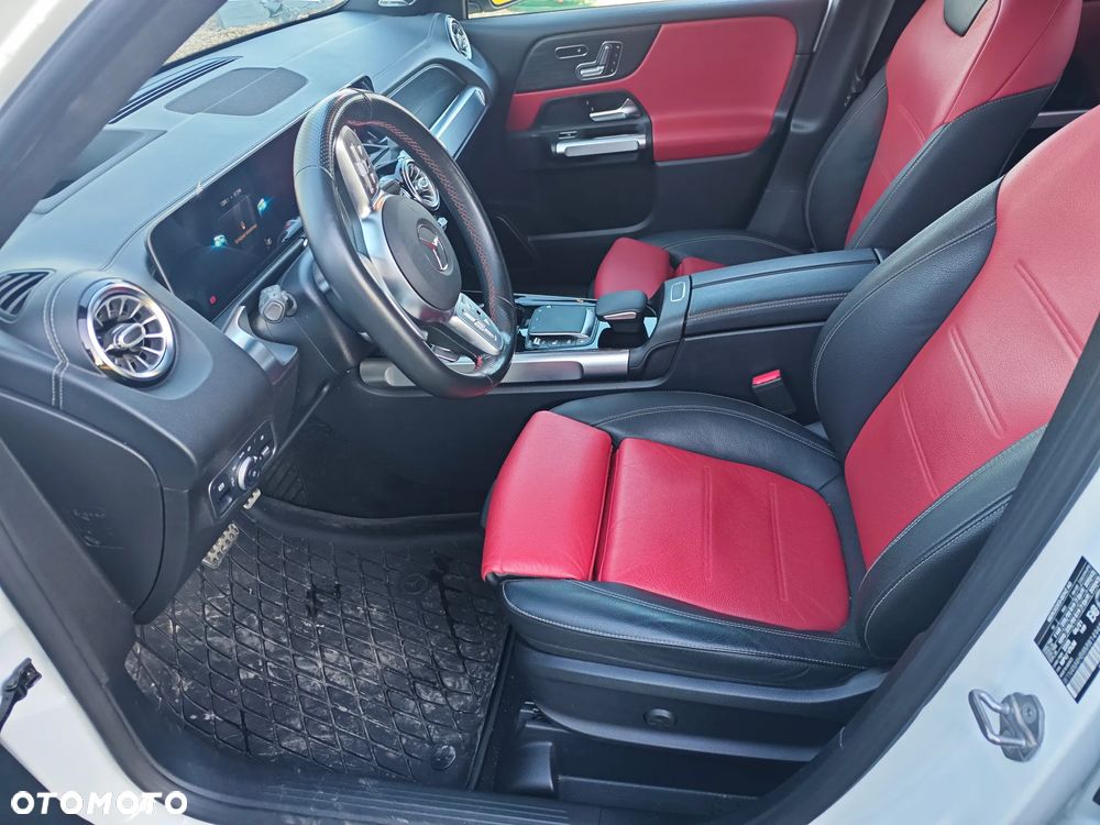 Mercedes-Benz GLB 250 4Matic 8G-DCT AMG Line - 30