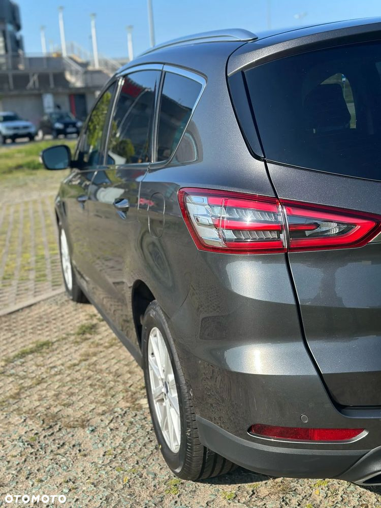 Ford S-Max 2.0 TDCi Titanium PowerShift - 12