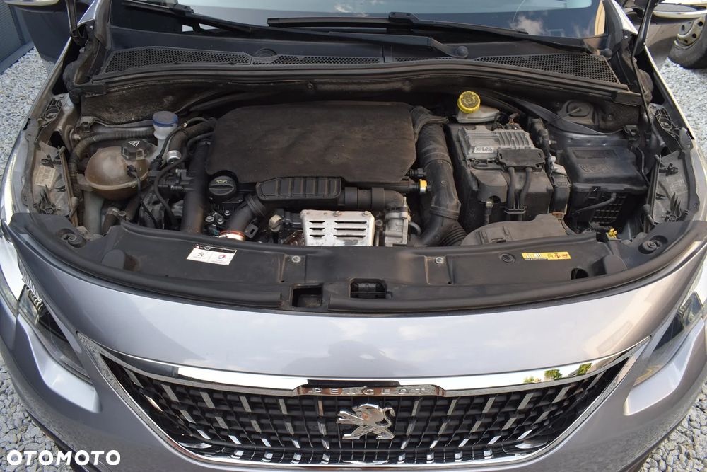 Peugeot 2008 1.2 Pure Tech GPF Crossway S&S EAT6 - 37