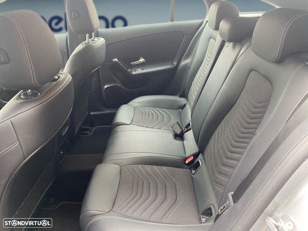 Mercedes-Benz CLA 180 d Shooting Brake Style Aut. - 12