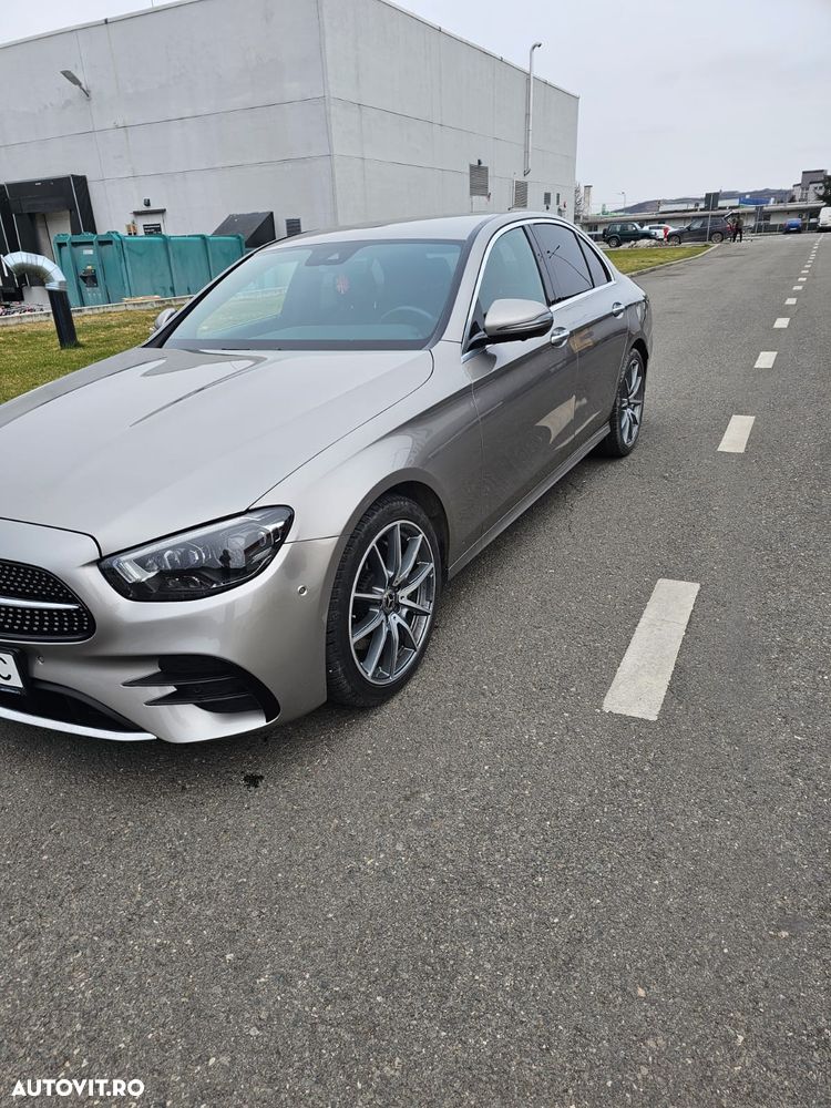 Mercedes-Benz E 200 MHEV 4MATIC Aut. - 4