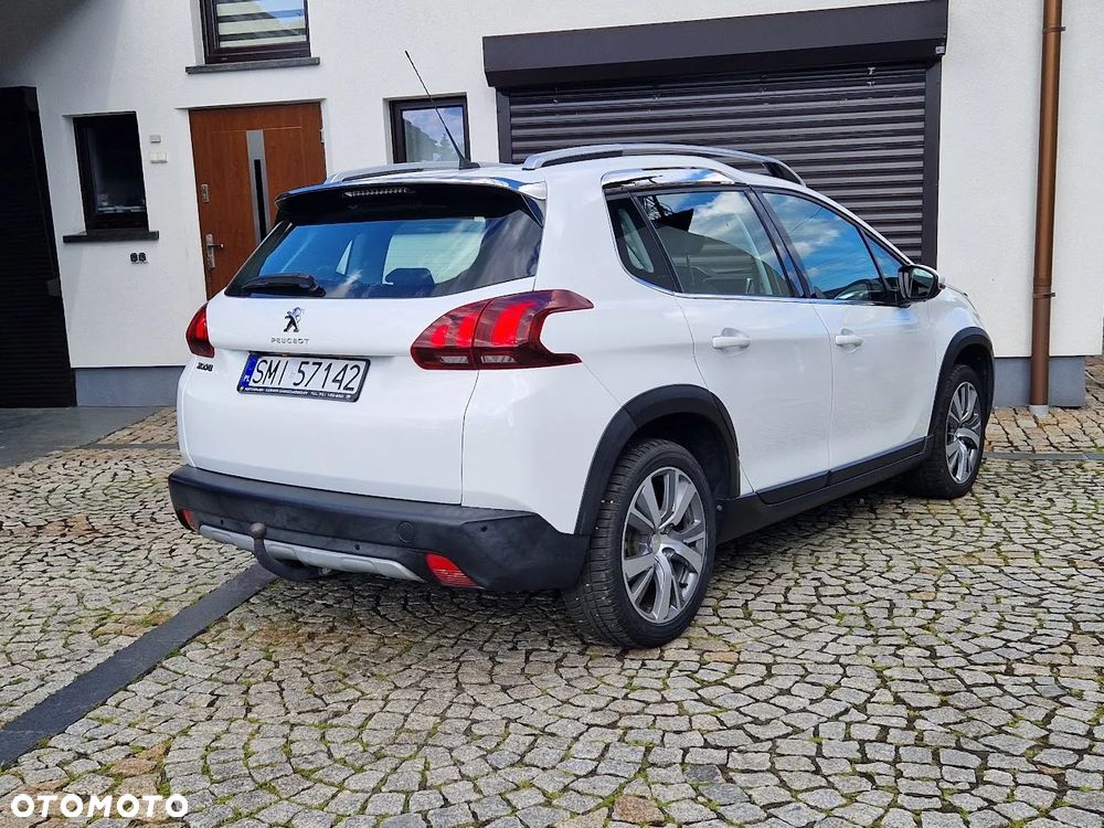 Peugeot 2008 PureTech 110 Stop&Start Allure - 8