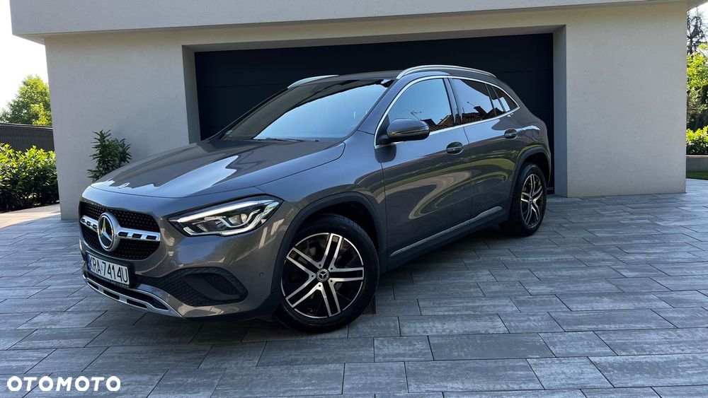 Mercedes-Benz GLA 200 - 6