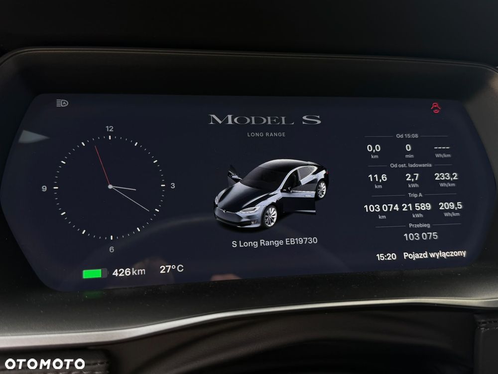 Tesla Model S - 11