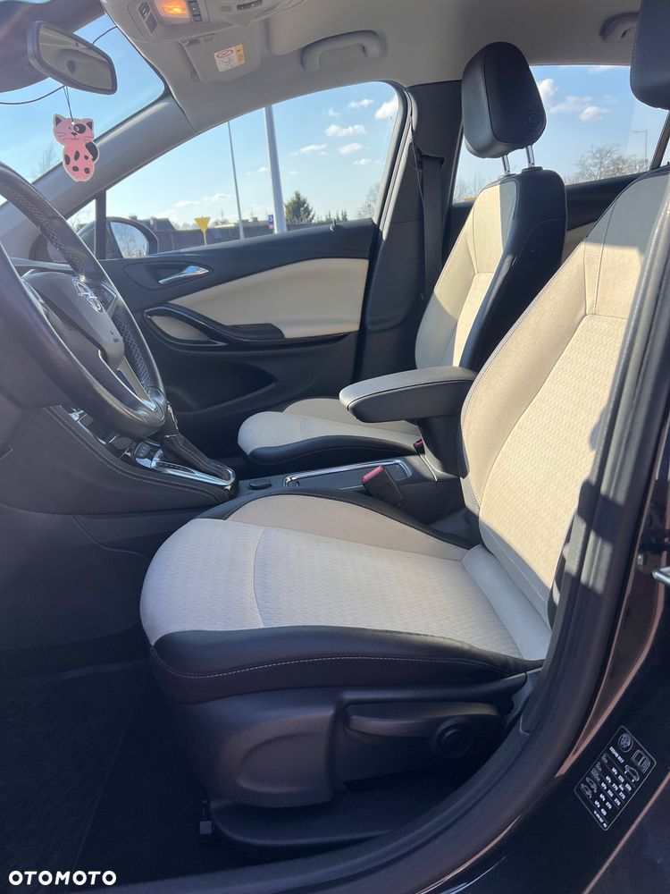 Opel Astra - 17