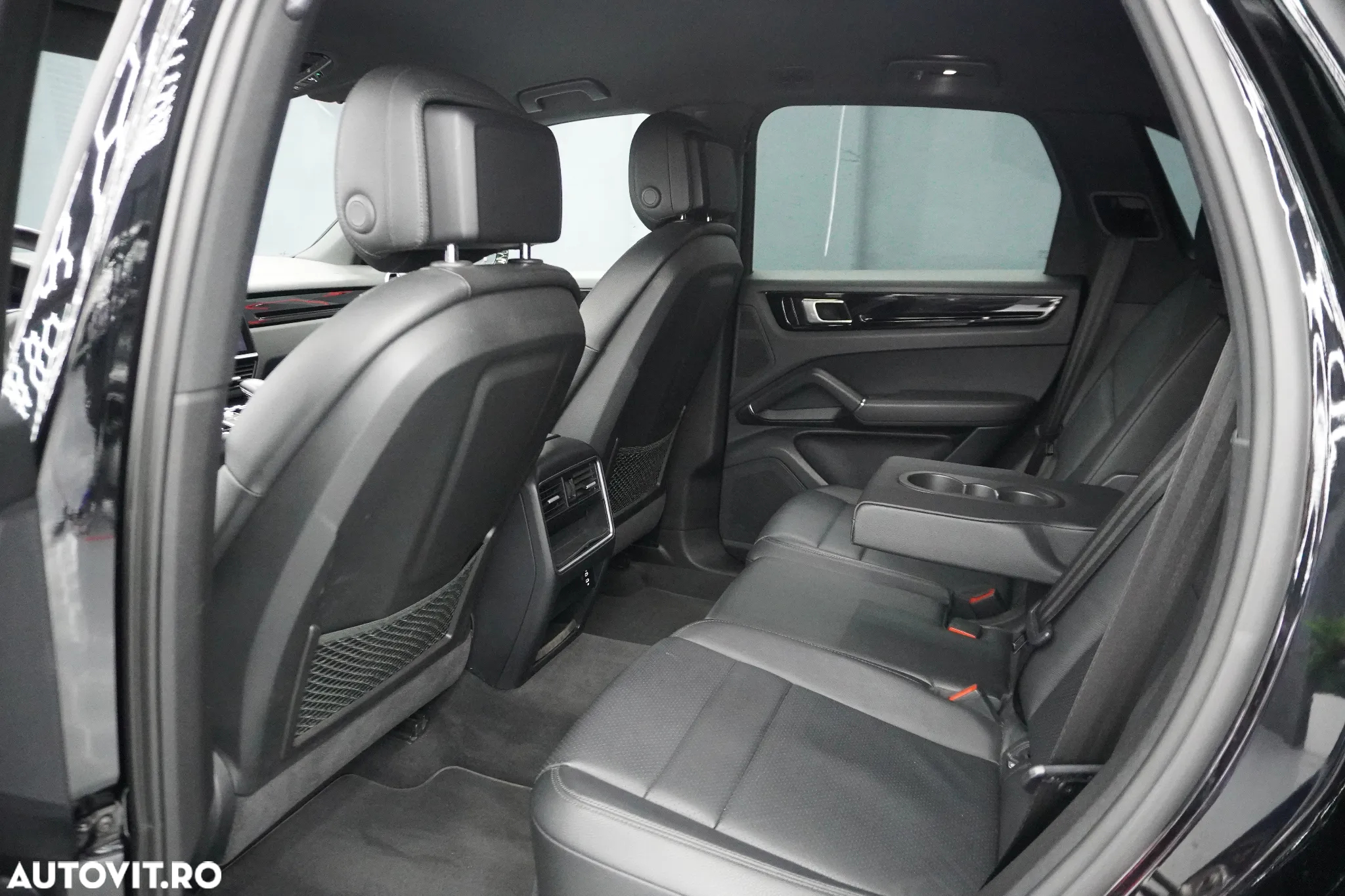 Porsche Cayenne E-Hybrid Tiptronic S - 4