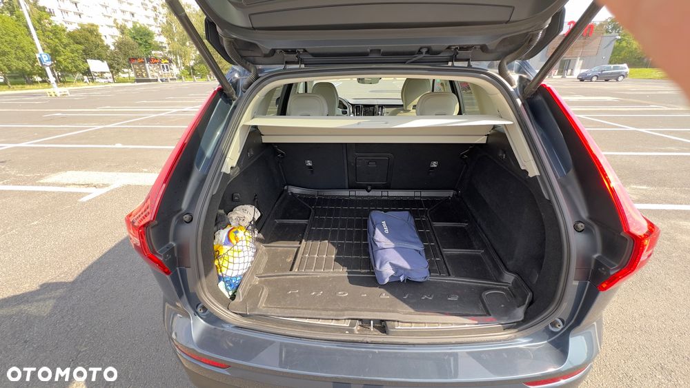 Volvo XC 60 D4 Momentum Pro - 14