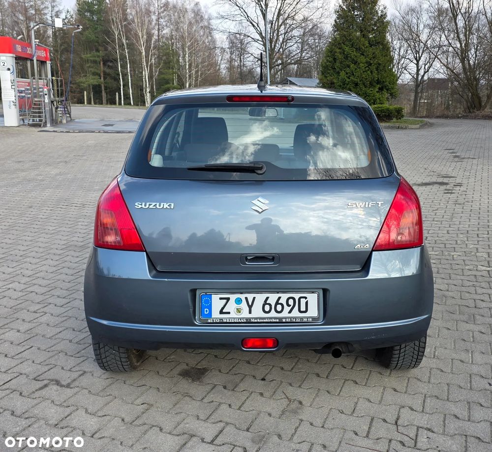 Suzuki Swift 1.3 4x4 Comfort - 4