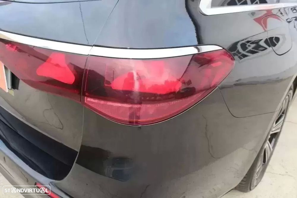 Mercedes-Benz E 220 d Avantgarde - 11