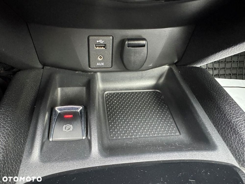 Nissan X-Trail - 17