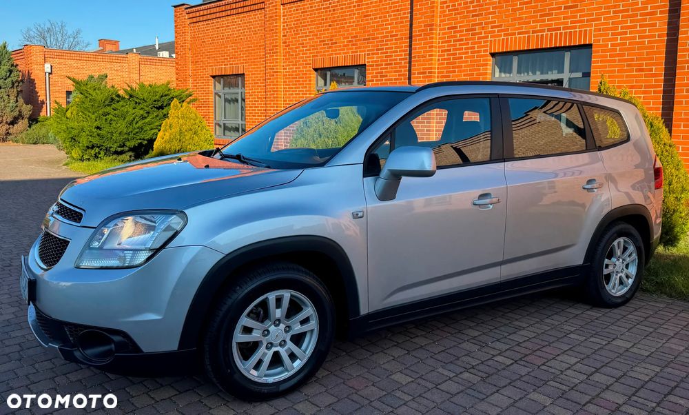 Chevrolet Orlando 1.8 LS - 23