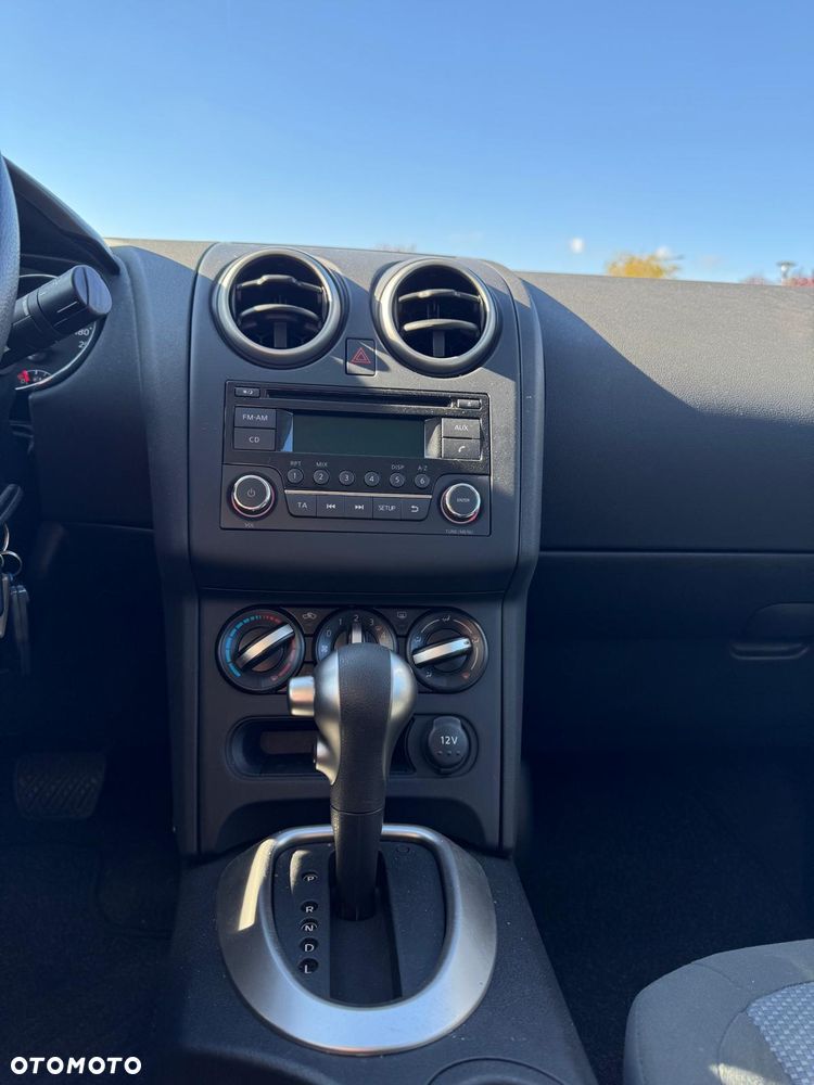 Nissan Qashqai - 9