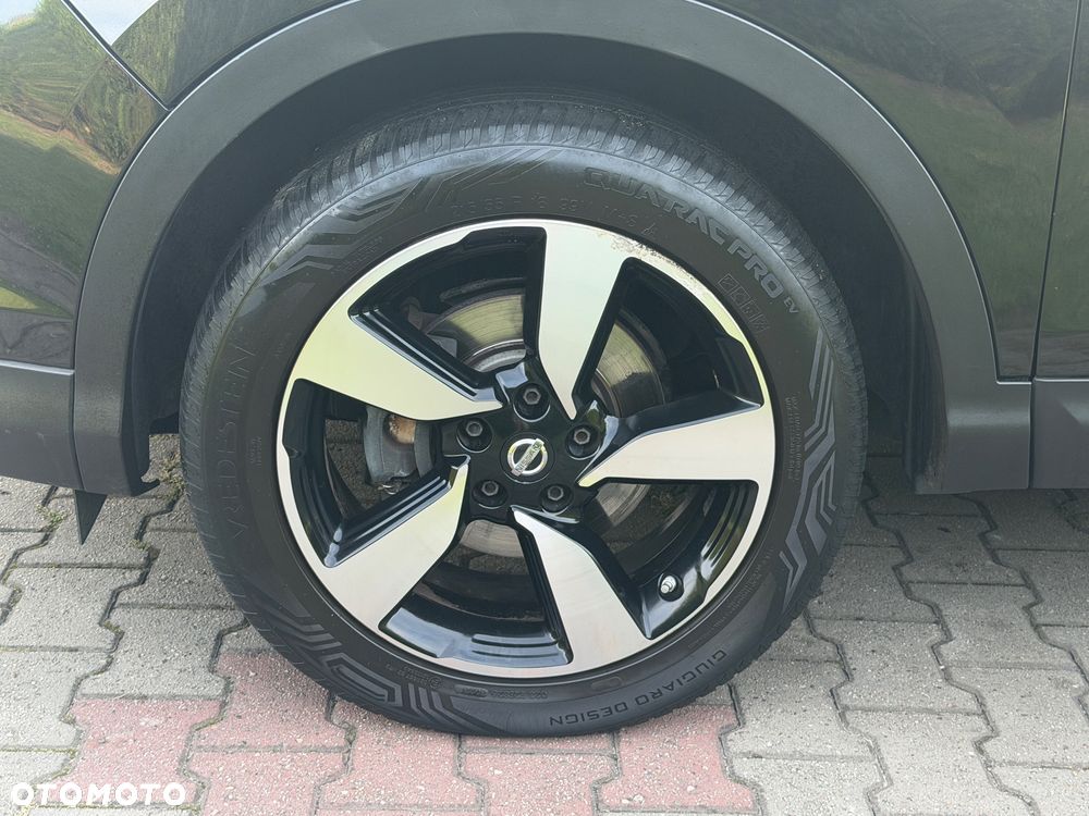 Nissan Qashqai 1.6 DIG-T 360 - 10