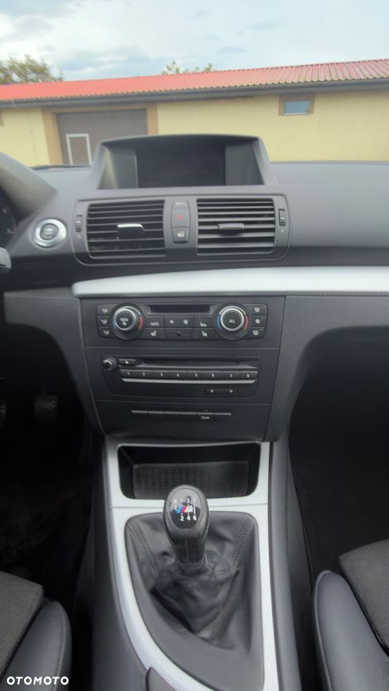 BMW Seria 1 120d - 16