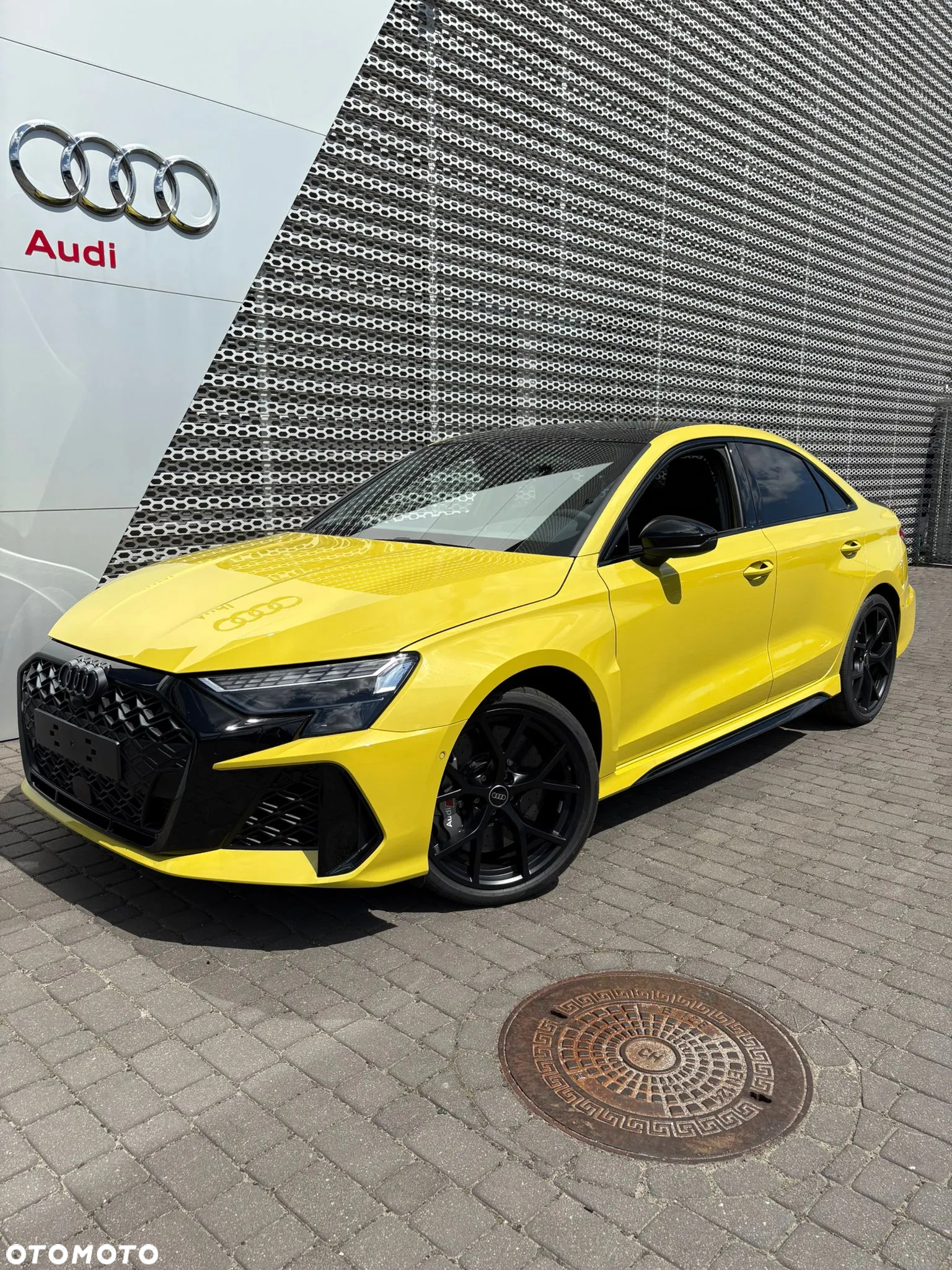 Audi RS3 Limousine - 2