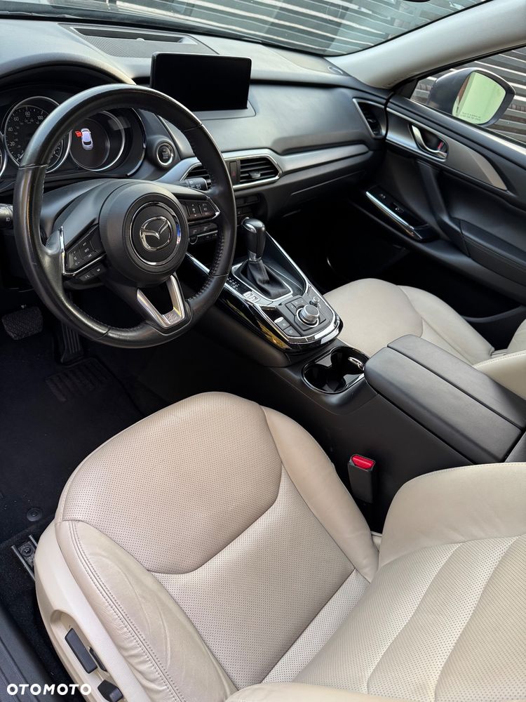 Mazda CX-9 - 8