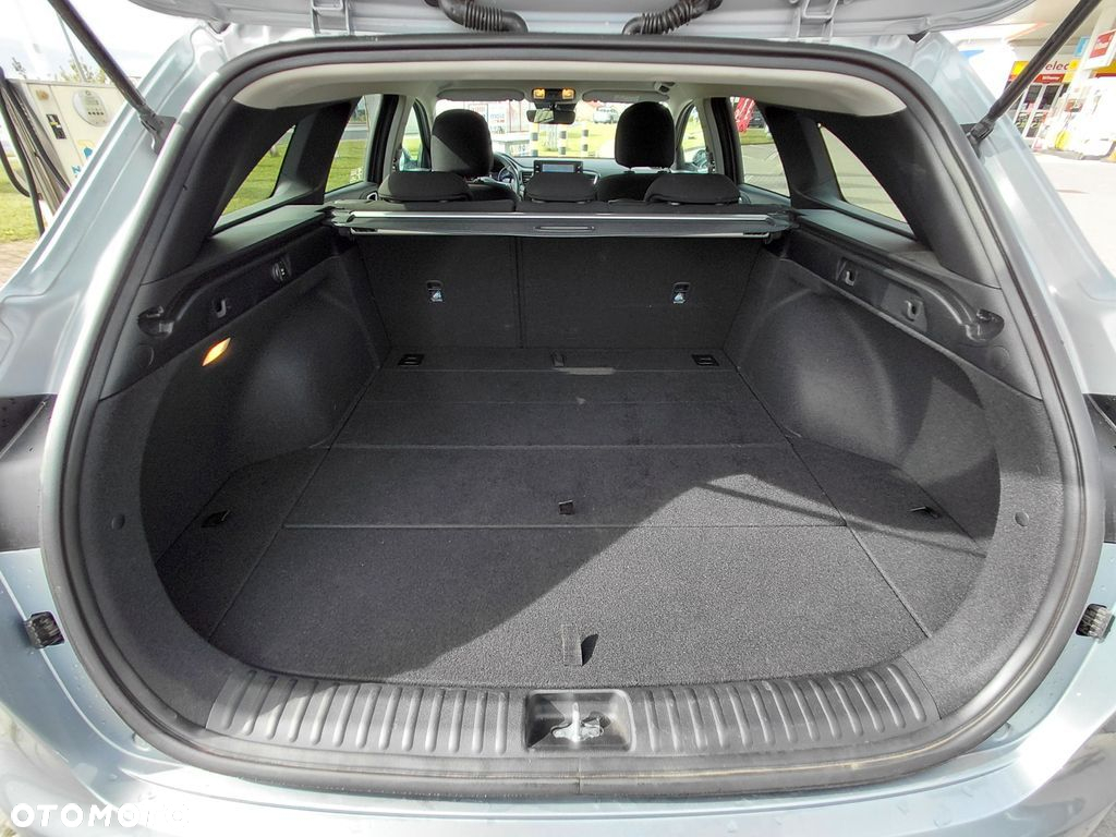Kia Ceed 1.5 T-GDI M - 21