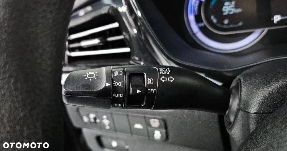 Kia Niro 1.6 GDI Hybrid L - 9