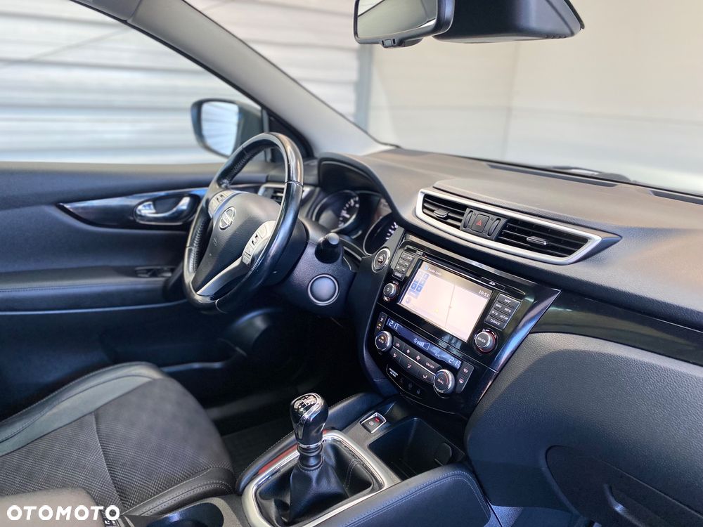 Nissan Qashqai 1.6 dCi Tekna - 11