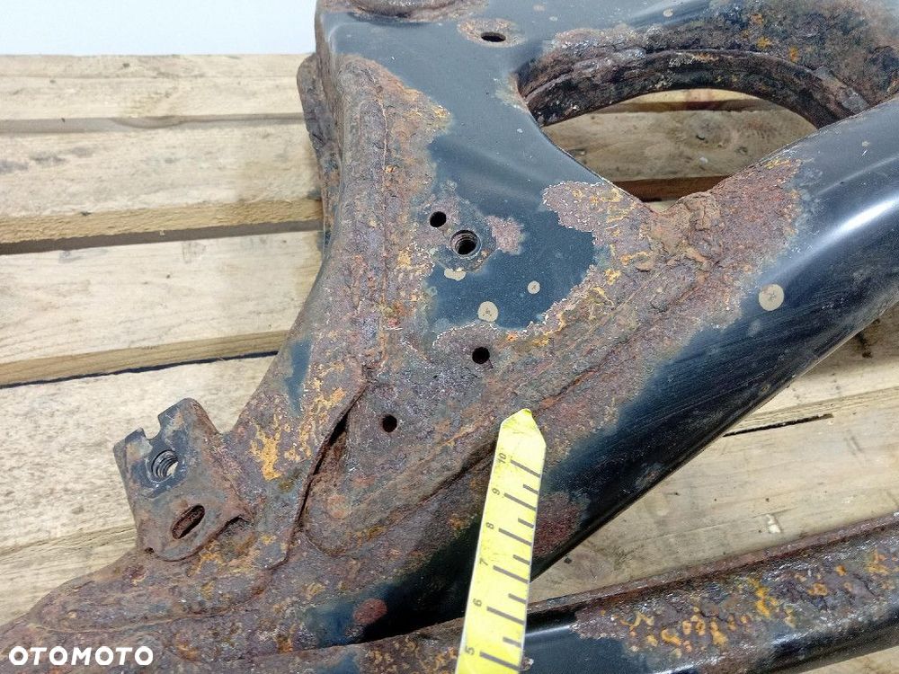 MITSUBISHI GRANDIS BELKA ZAWIESZENIA TYŁ - 7