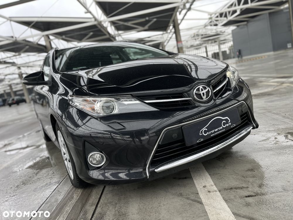 Toyota Auris 1.6 Valvematic Comfort - 3
