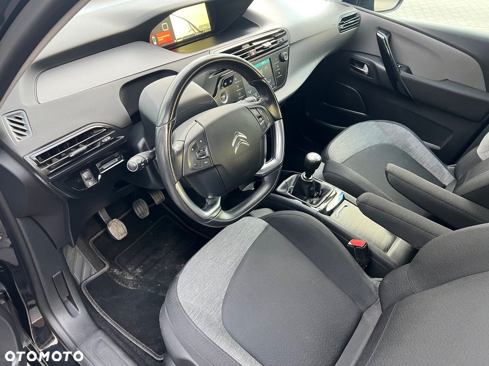Citroën C4 Grand Picasso - 11
