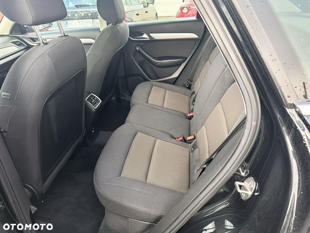 Audi Q3 - 12