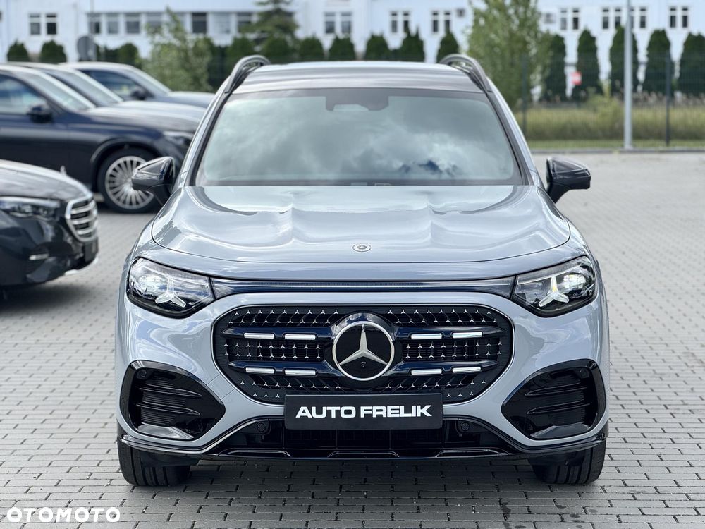 Mercedes-Benz GLB 200 mHEV 4-Matic 8G-eDCT - 5