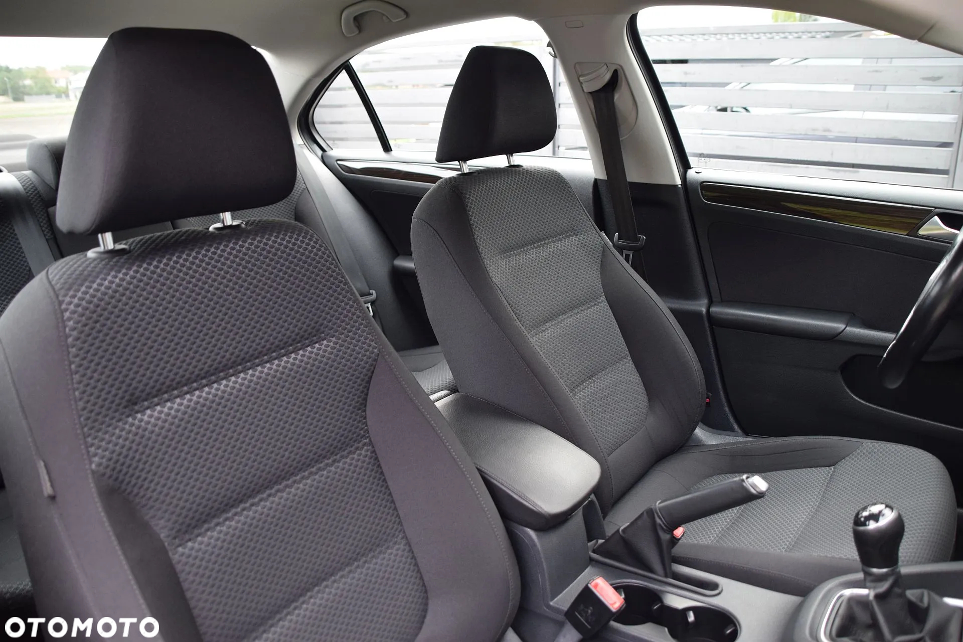Volkswagen Jetta 1.4 TSI BMT Comfortline - 25