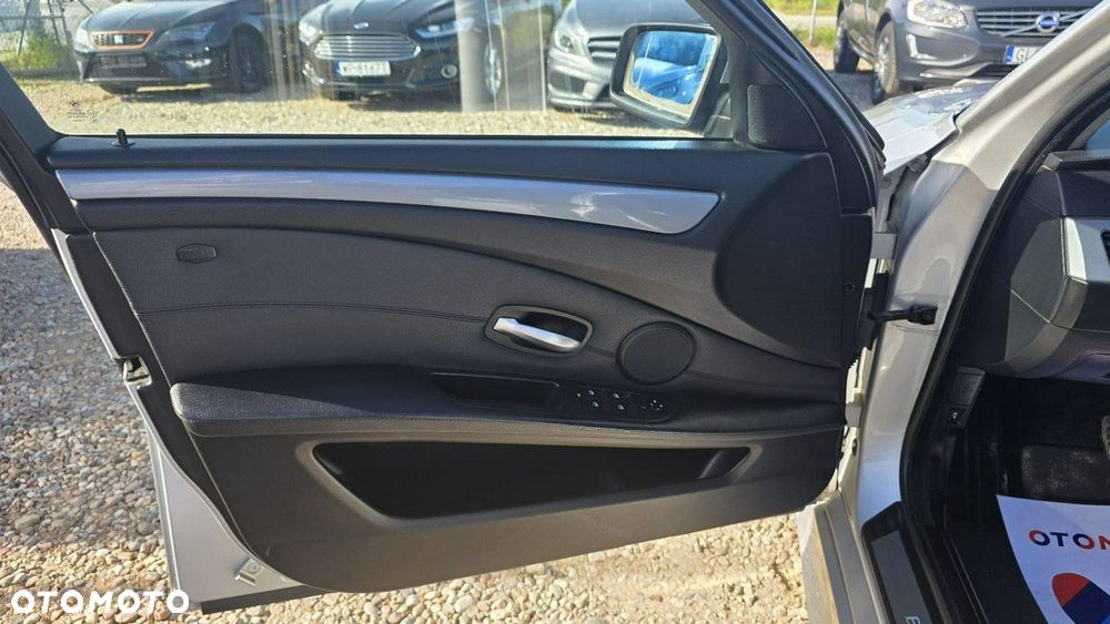 BMW Seria 5 - 12