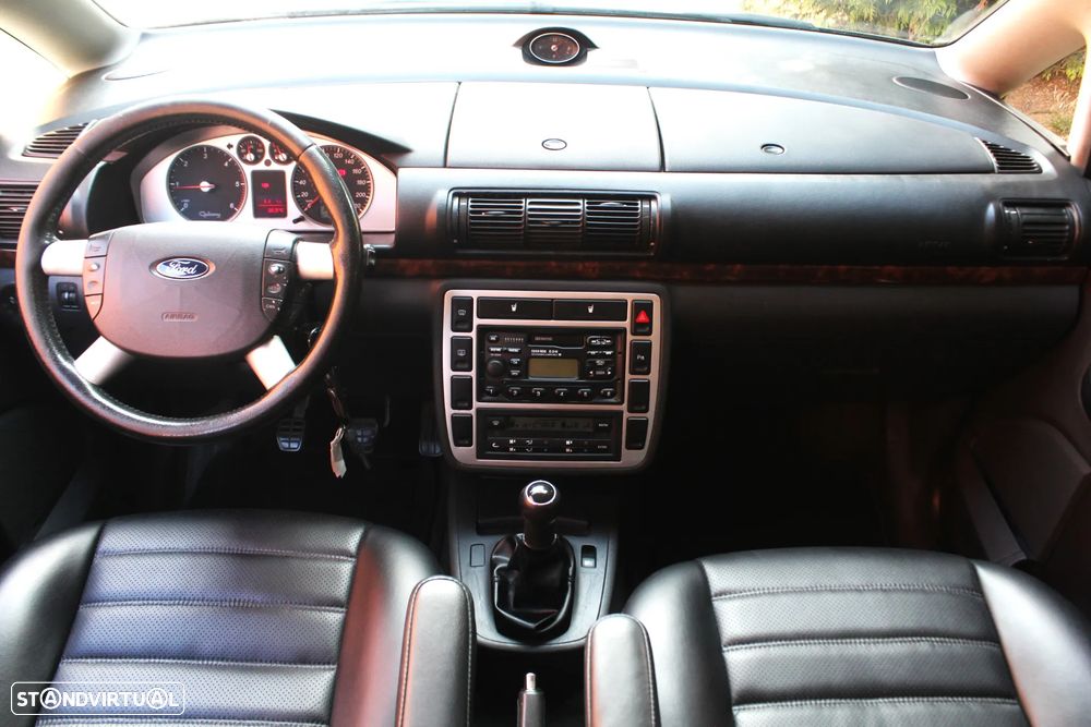 Ford Galaxy TDI Ghia - 30