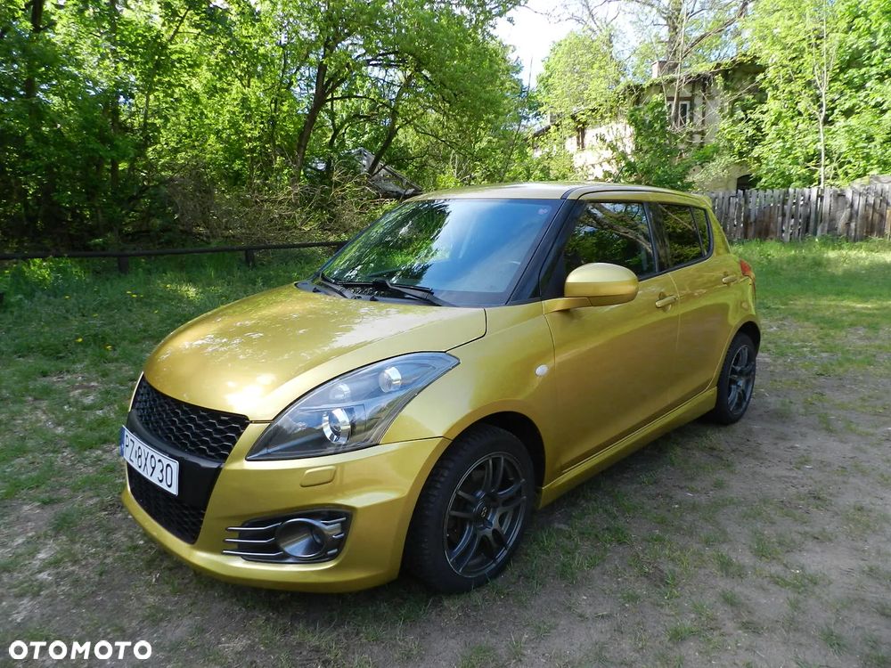 Suzuki Swift - 1