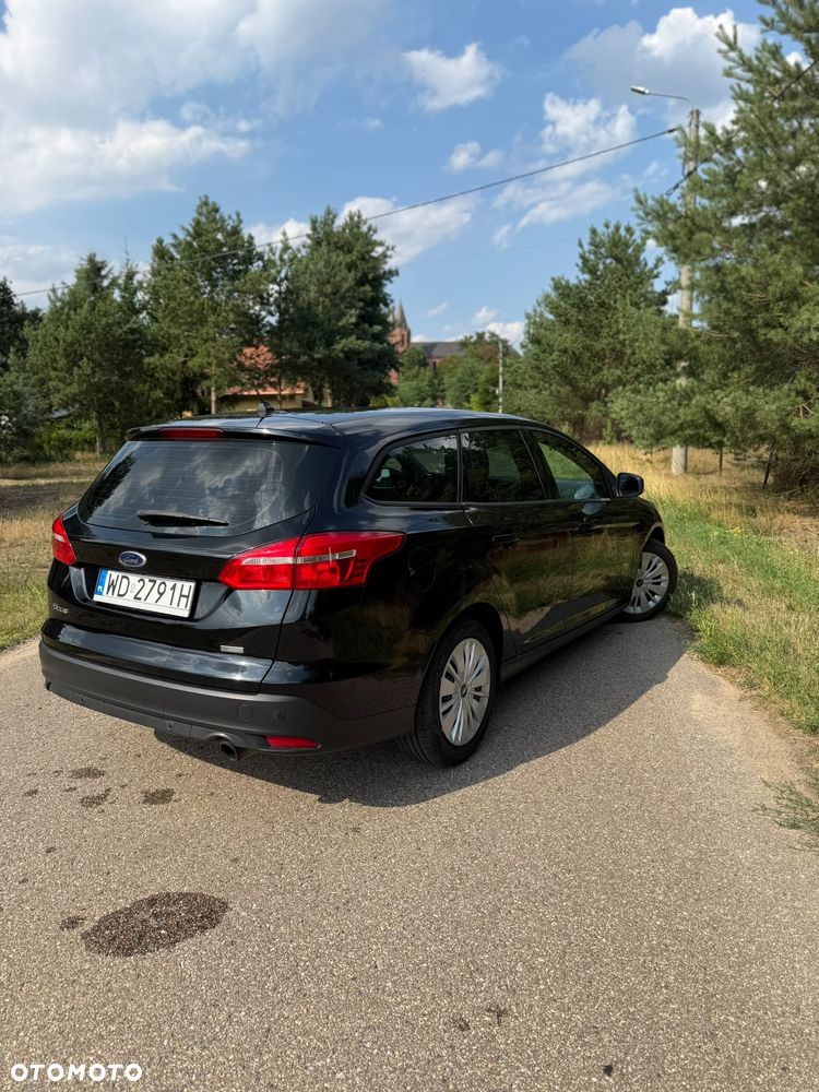 Ford Focus 1.5 EcoBoost Trend ASS - 4