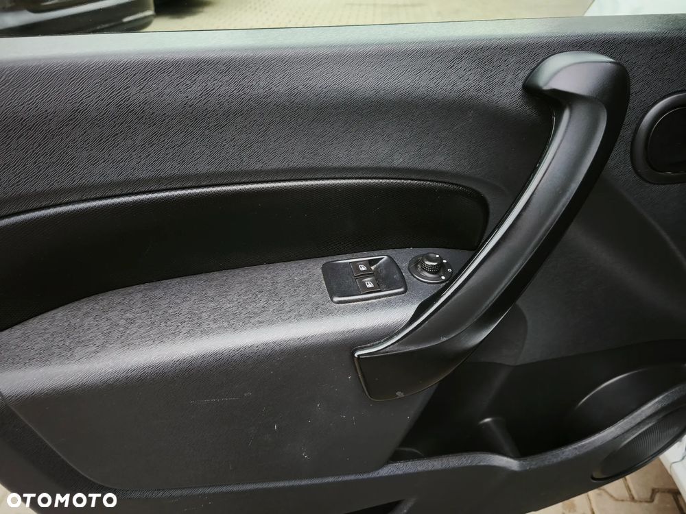 Mercedes-Benz CITAN - 9