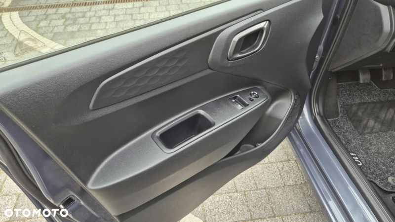 Hyundai i10 - 10