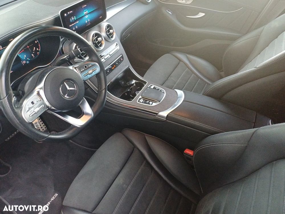 Mercedes-Benz GLC 300 d 4MATIC 9G-TRONIC AMG Line - 13
