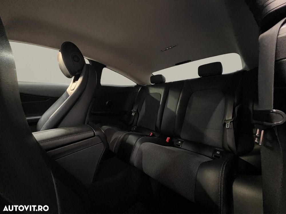 Mercedes-Benz C 220 d 4MATIC 9G-TRONIC - 18