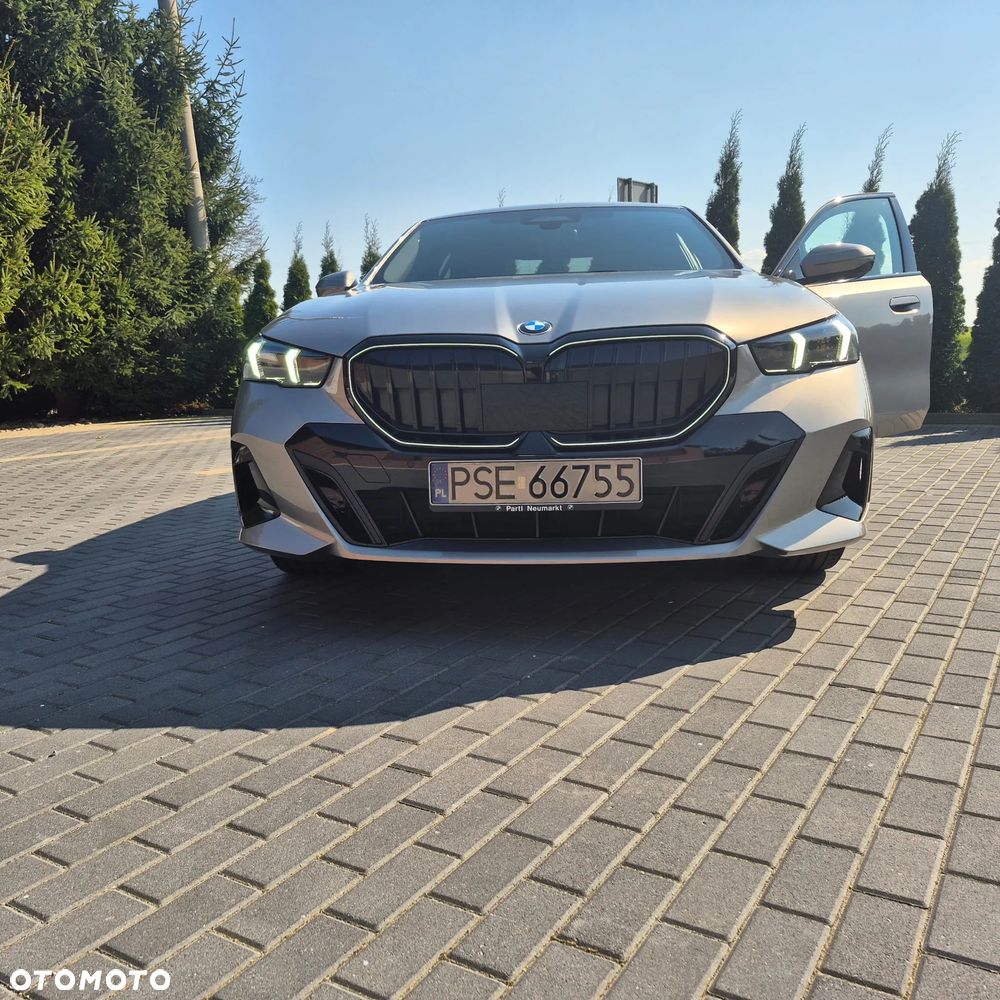 BMW Seria 5 520d - 7
