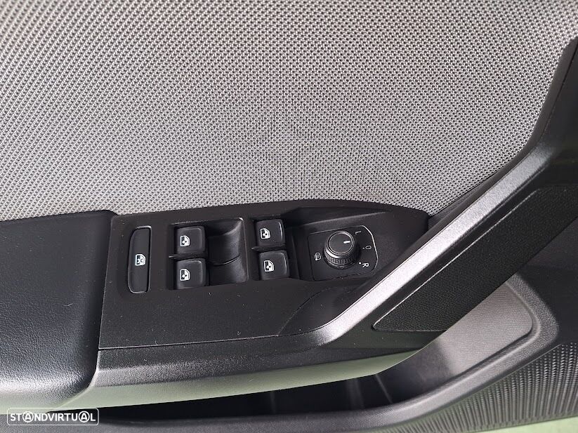 SEAT Leon ST 2.0 TDI Style - 12