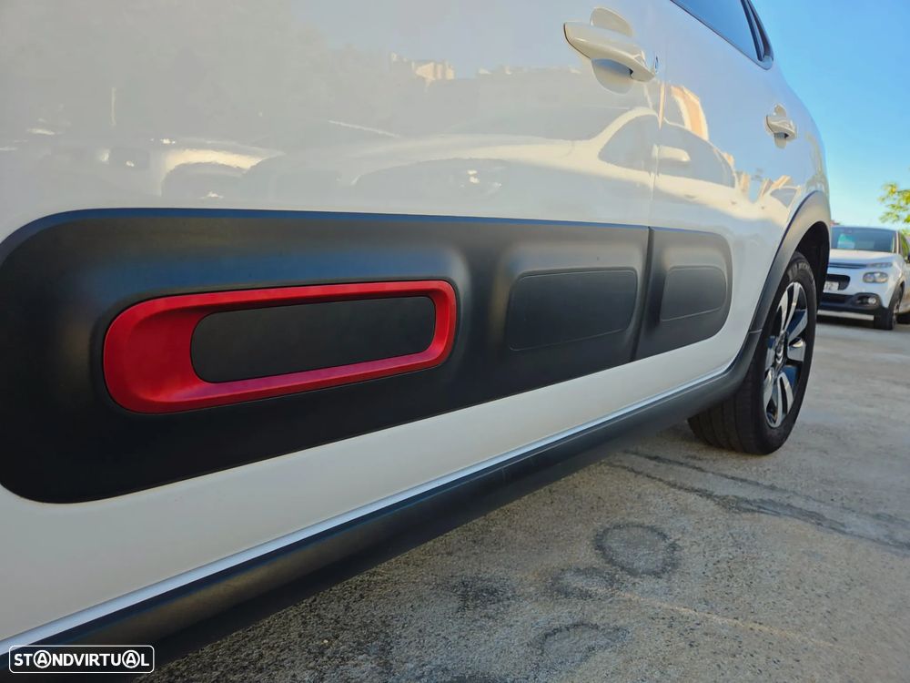 Citroën C3 1.2 PureTech C-Series - 11