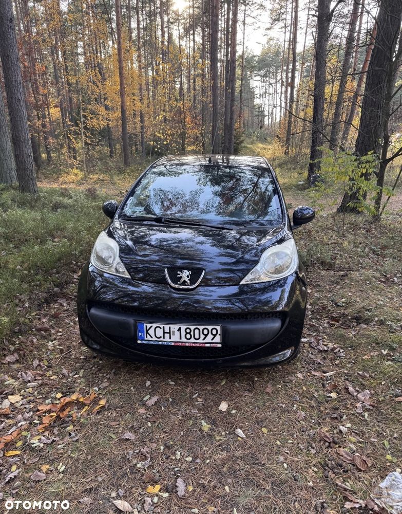 Peugeot 107 1.0 Trendy 2-Tronic - 1