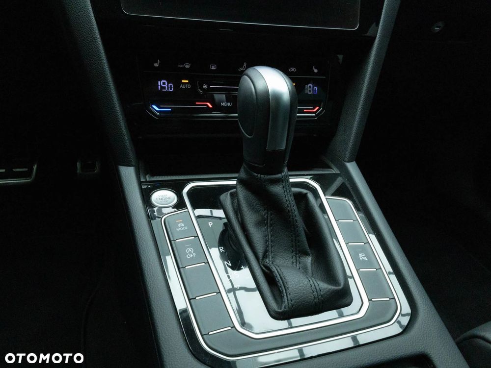 Volkswagen Passat Alltrack - 32