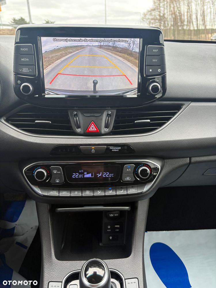 Hyundai i30 1.6 CRDI Premium DCT - 9